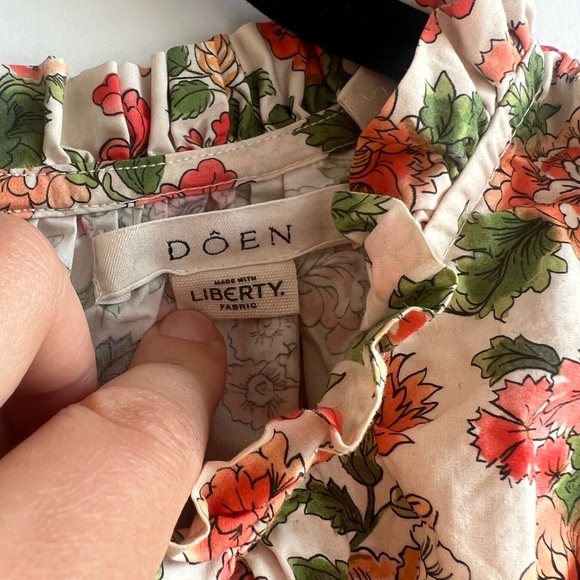 Doen Nina top in Lydden Garden - medium - Picture 5 of 9